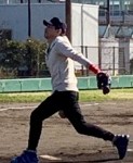創薬学領域 ソフトボール & 講演会 & 懇親会
平野先生、野村先生、西山助教、金本博士の栄転を祝して